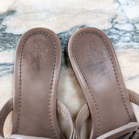 💔SOLD💔 Tory Burch Miller sandal light brown - Picture 9 of 13